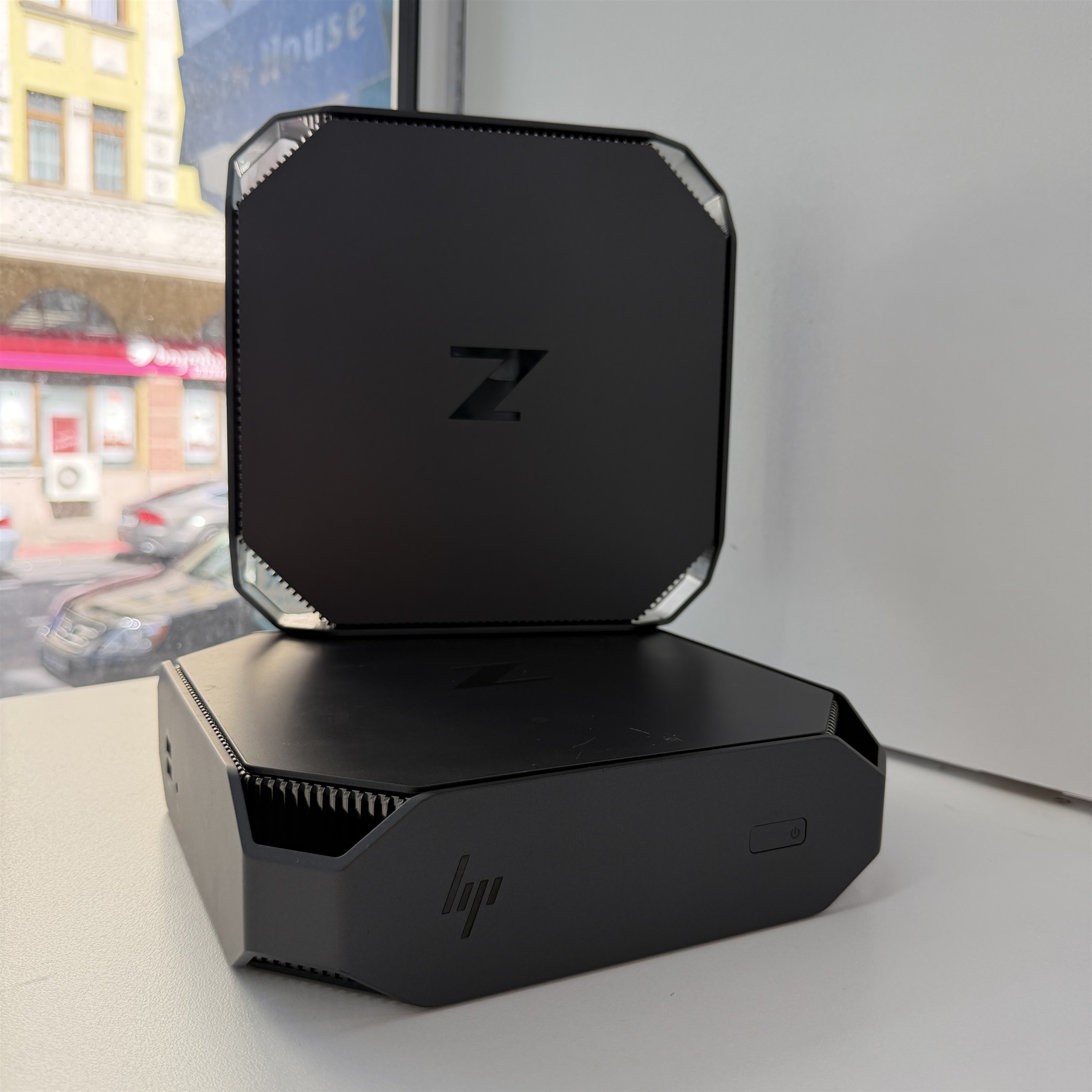 IMG_5380 HP Z2 Mini G3 Workstation Intel i7-7700 16GB DDR4, Nvidia Quadro M620 2GB, 512GB M.2 SSD, 1TB HDD W11 PRO - Image 1