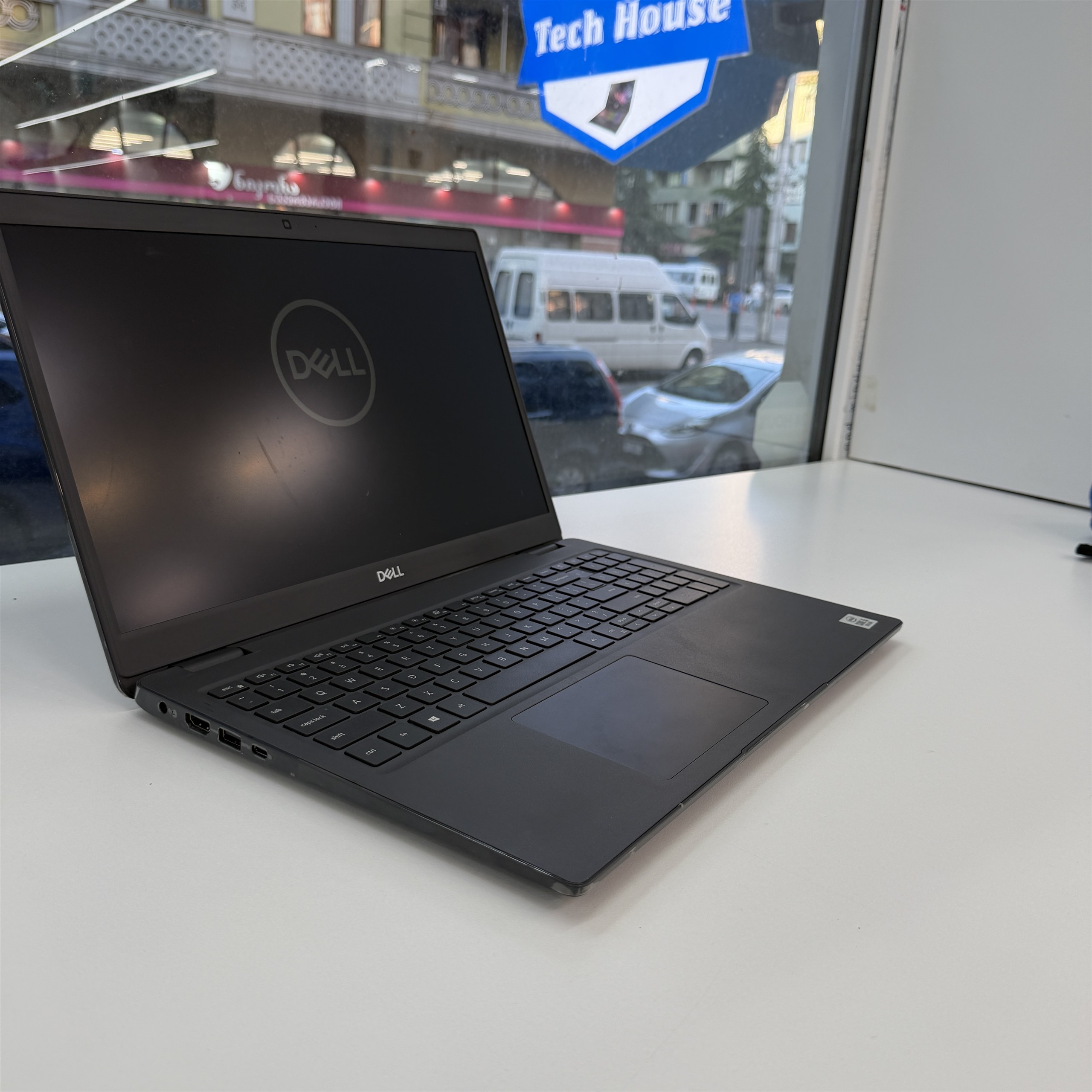 IMG_5440 ๐ Dell Latitude 3510 / 15.6" / Core i5 10-Gen / 8GB RAM / 256GB SSD / 1 แฌแแแแแ แแแ แแแขแแแ / แแแแแแแแแแ - Image 1