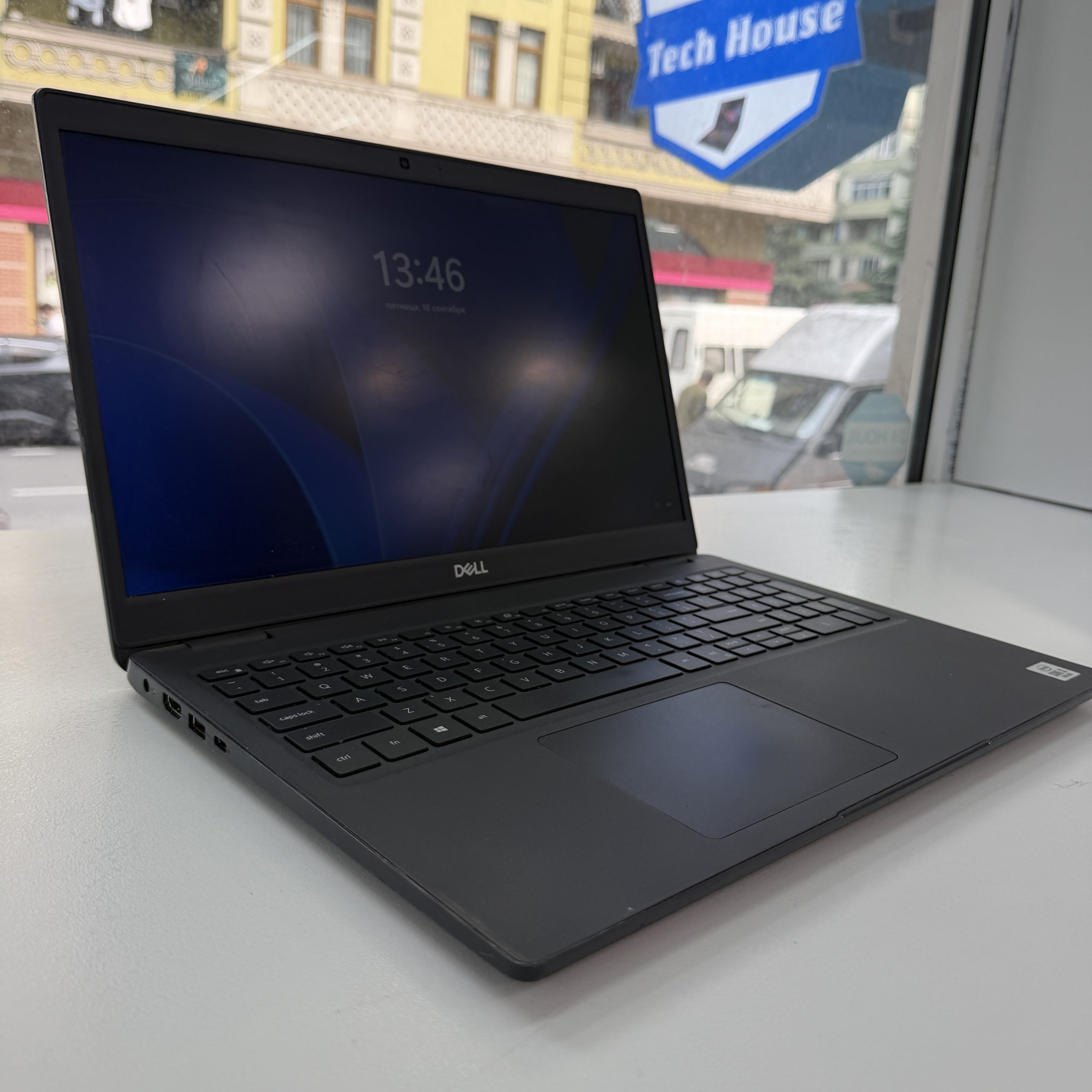 9 Dell Latitude 3510 15,6" i3-10110U, 8GB DDR4, 128GB SSD, 500gb hdd, 30AH - Image 1